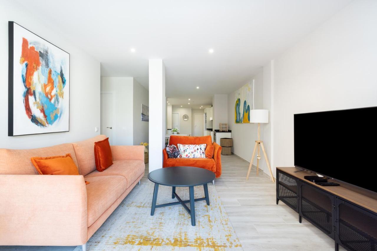 New 140M2 Loft-Style Flat At Town Heart, 3 Beaches Close Casa Leon El Medano  Exterior photo
